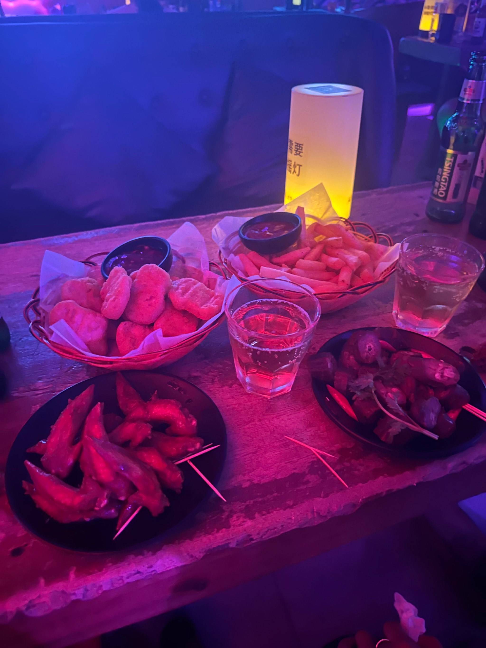 延安商务ktv专业商务ktv预订推荐-子长县ktv预定